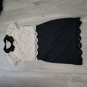 Nwot Betsy Johnson feminine dress